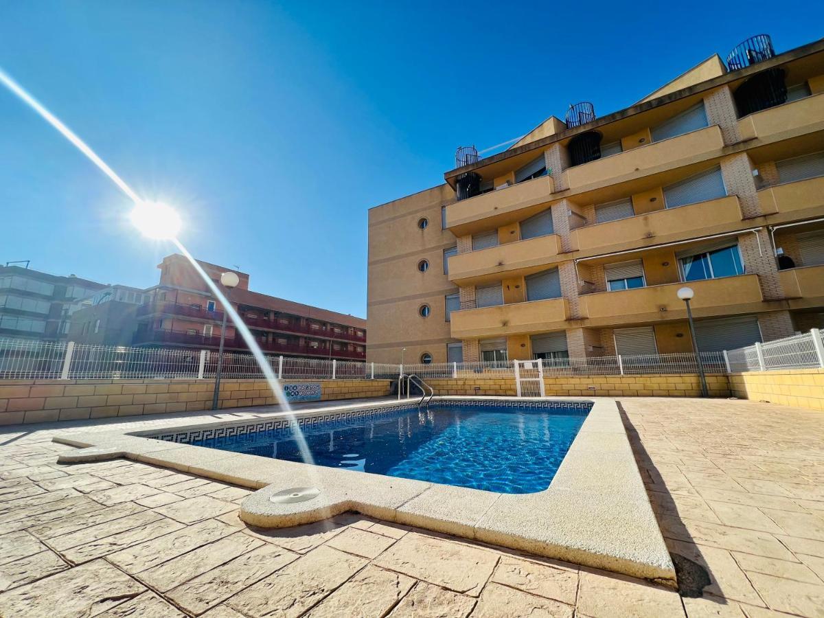 Apartamento Familiar Con Piscina A Un Paso De Playa Cala Sirenas Миами-Плайя Экстерьер фото